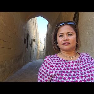 Meet your Posher, Sandra